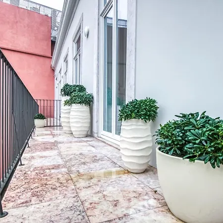 Luxury In The Emblematic Avenida Liberdade Lissabon